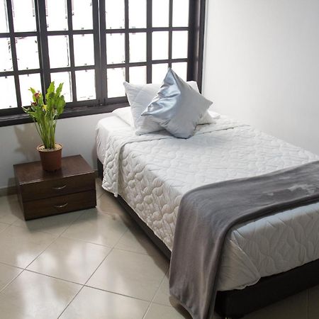 Hotel Premium House Флоридабланка Екстериор снимка