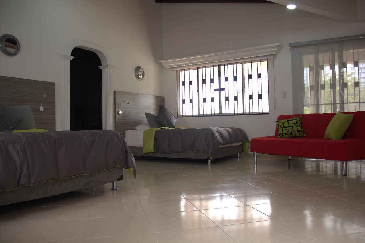 Hotel Premium House Флоридабланка Екстериор снимка