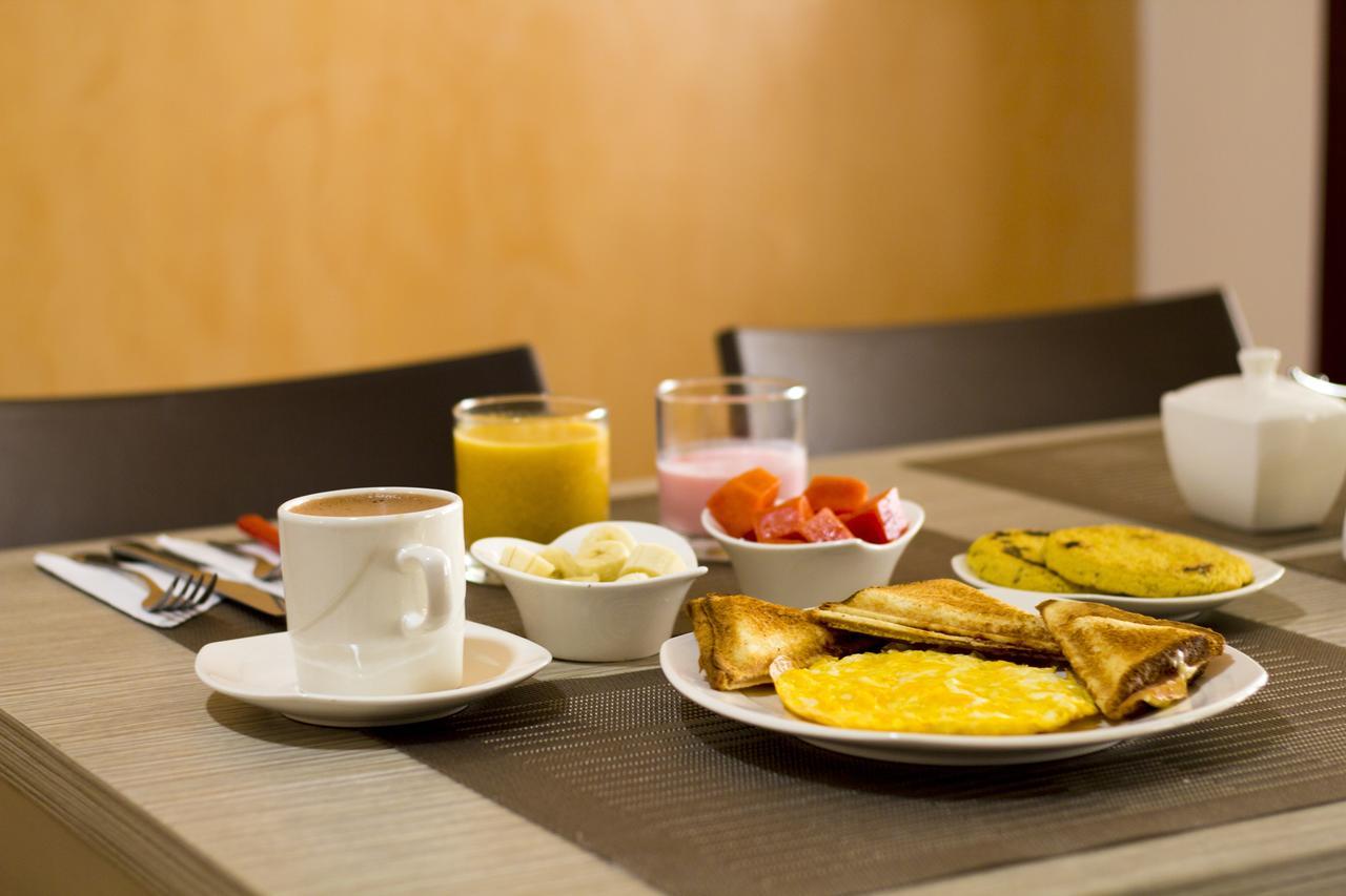 Hotel Premium House Флоридабланка Екстериор снимка